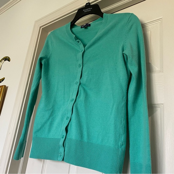 Gap teal cardigan size medium - Picture 2 of 6